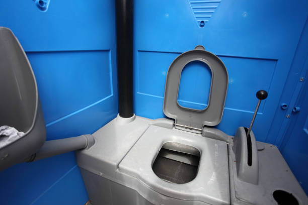 Best Portable restroom trailer rental  in Willow Grove, PA